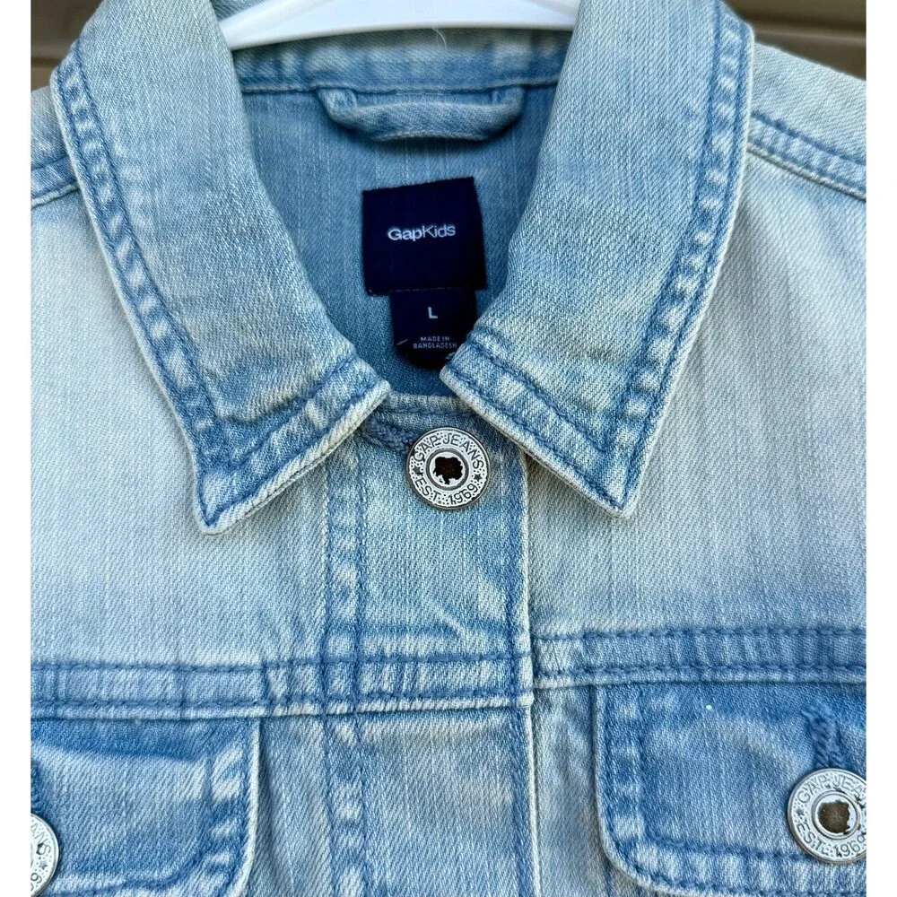 GapKids Girls Denim Vest Light Acid Wash Button Snap Sleeveless youth size XL